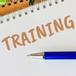 英語スピーチの基礎体力アップは発音と語りのトレーニングから