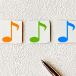 【 stress 】英語らしいリズムを生むストレス(強勢)のコツは動詞で刻む