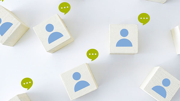 プレゼンター相互の連携を演出して存在感を高める"As (誰々) mentioned," トップ画像